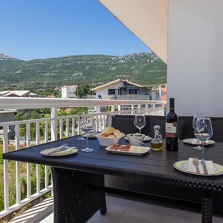 Apartment Marija 2 Near Split Kaštela Екстериор снимка