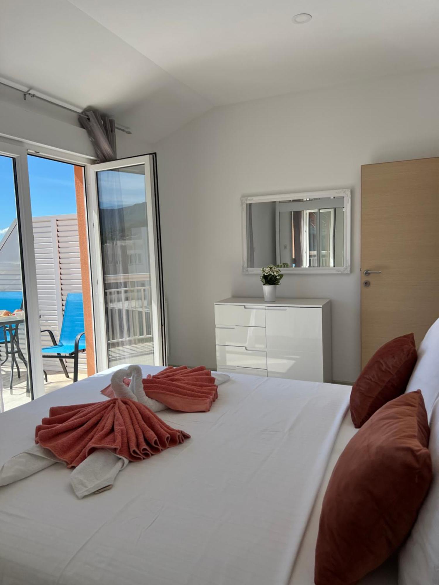 Apartment Marija 2 Near Split Kaštela Екстериор снимка