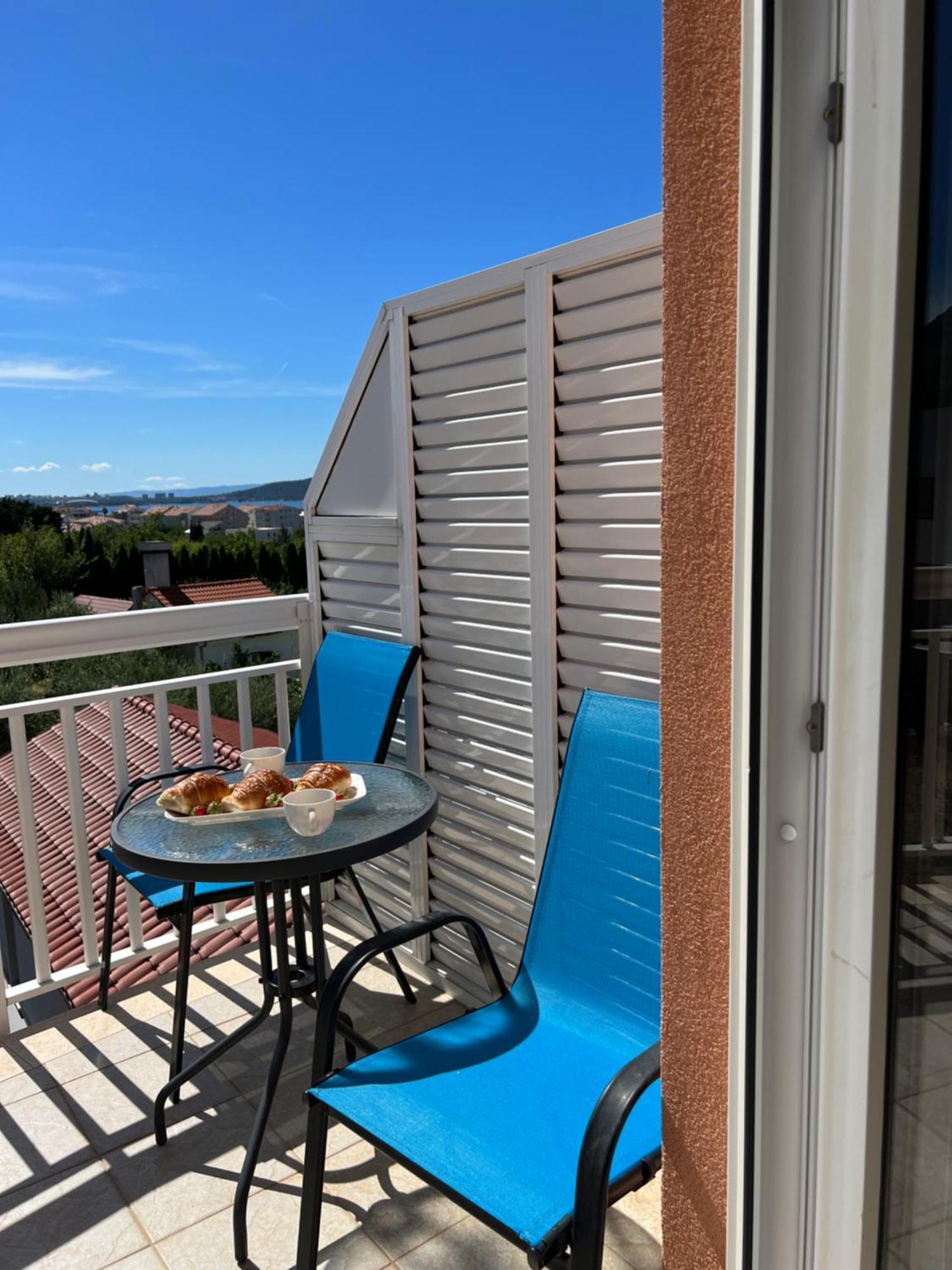 Apartment Marija 2 Near Split Kaštela Екстериор снимка