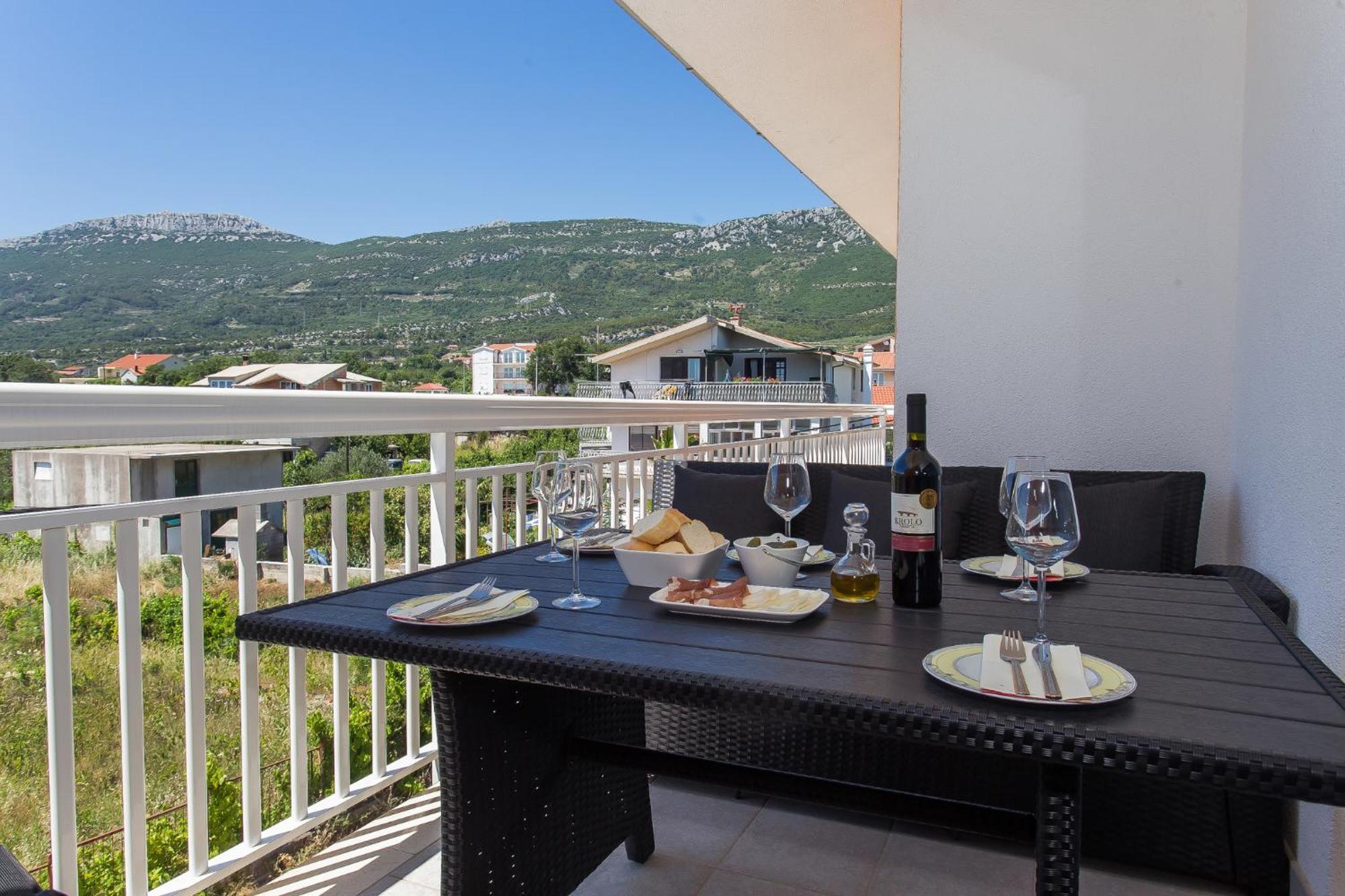 Apartment Marija 2 Near Split Kaštela Екстериор снимка