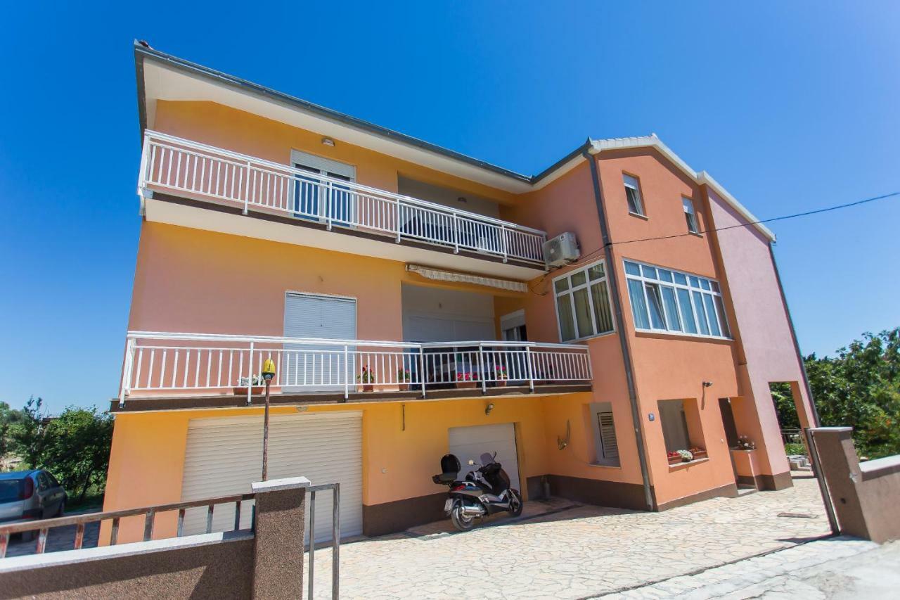 Apartment Marija 2 Near Split Kaštela Екстериор снимка