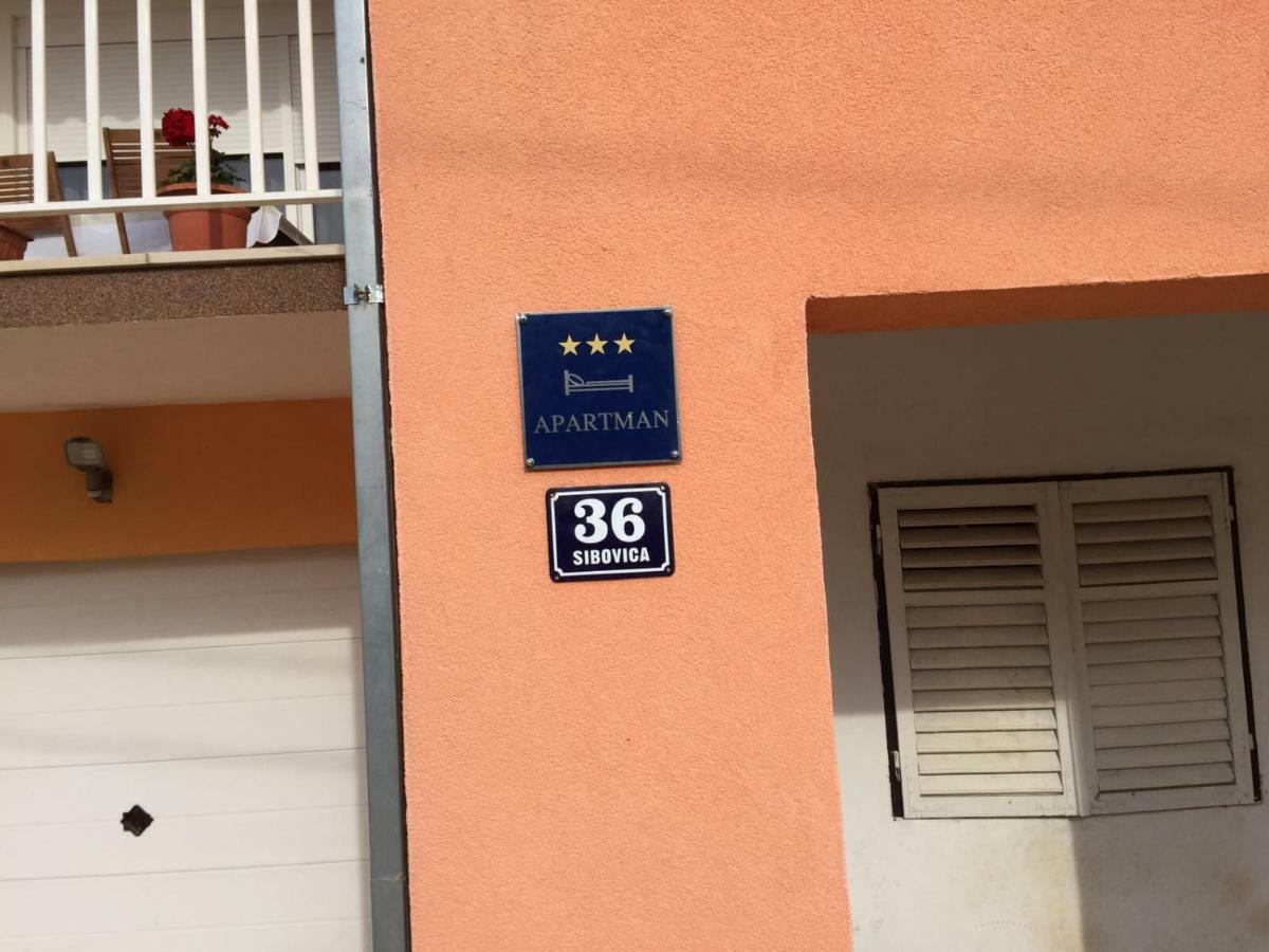 Apartment Marija 2 Near Split Kaštela Екстериор снимка